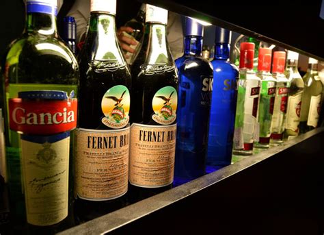Buscan prohibir la publicidad de alcohol – lalupa24.com