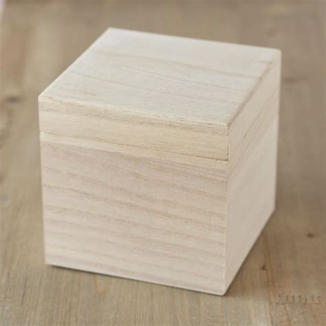 Caja de madera con tapa • PASPARTÚ