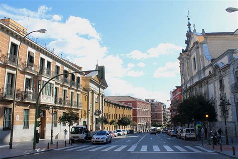 Calle de San Bernardo   Wikipedia, la enciclopedia libre