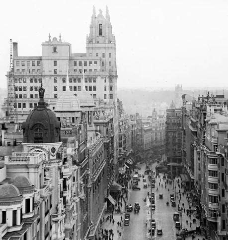 Calles con historia de Madrid  Bloggertrotters    Paperblog