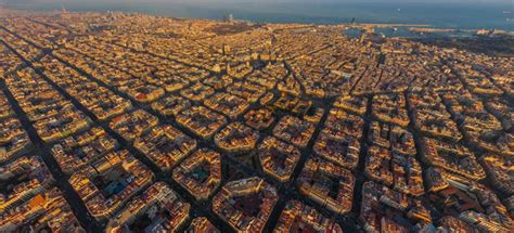 Calles míticas para perderse en Barcelona | Stemaki
