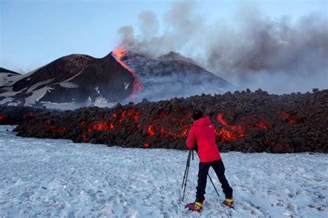 Camino Otoñal: El Etna, el volcán más grande de Europa ...
