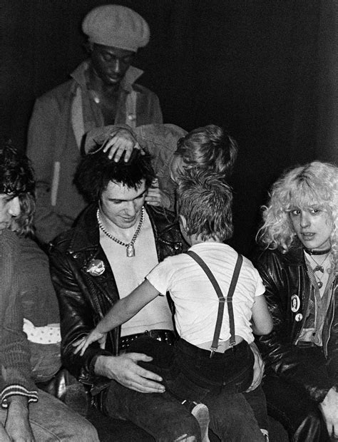 Candid Photos Of Sex Pistols Hell Raiser Sid Vicious As A ...
