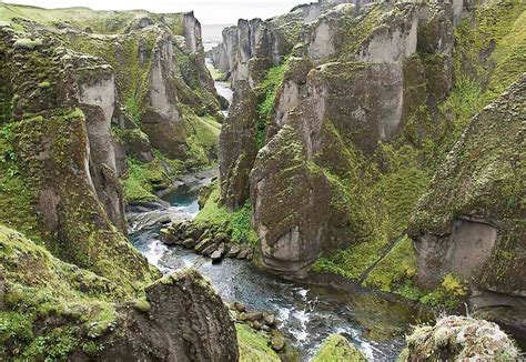 Cânion Fjadrargljufur – Islândia | Lugares Fantásticos