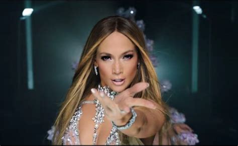 Cara Jennifer Lopez, il video di El Anillo è uno dei ...