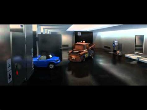 Cars 2 | Escena:  Mate en el baño  | Disnet · Pixar ...