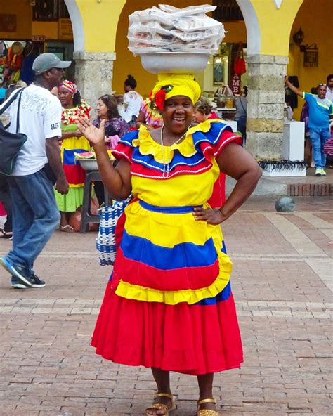 Cartagena de Indias: Una explosión de colores en Colombia ...