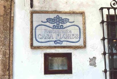 CASA FLORES