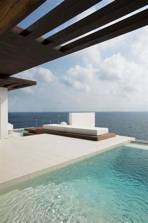 Casas de sonho: “villa” exclusiva com vista para o mar de ...