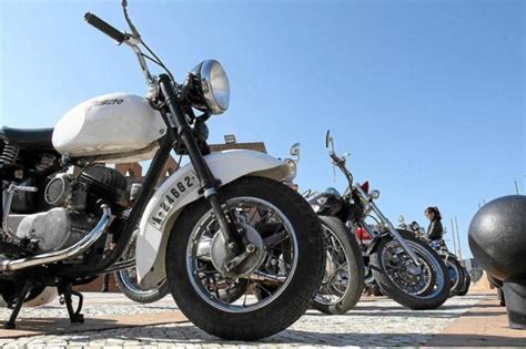 Castellón celebra la Feria bienal de motos clásicas por ...