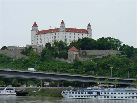 Castillo de Bratislava   Megaconstrucciones, Extreme ...