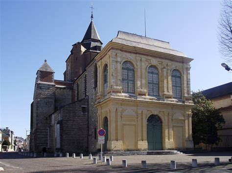 Catedral de Nuestra Señora de la Sede  Tarbes    Wikipedia ...