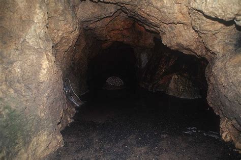 Cave, information and photos