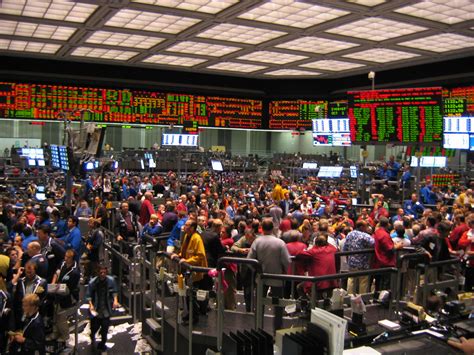CBOE and CBOT – A story in two floors – Medill Money Mavens