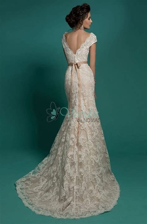 CELAYA   vestidos de novia elegantes y modernos de encaje ...