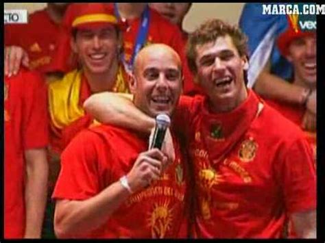 Celebracion de España Mundial 2010, Pepe Reina presenta a ...