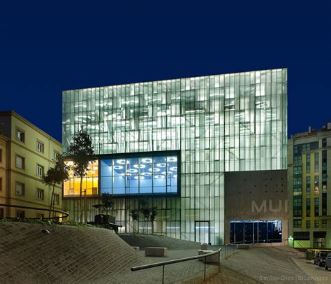 Centro de las Artes de la Diputación de la Coruña Museo y ...