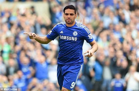 Chelsea close to agreeing Radamel Falcao loan deal with ...