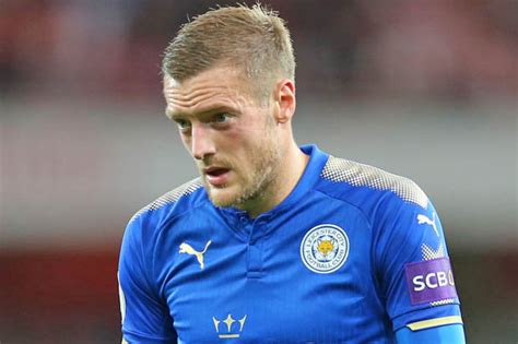 Chelsea transfer news: Jamie Vardy move considered this ...