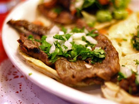 Chicago Tacos: Excellent Grilled Cecina at La Oaxaqueña