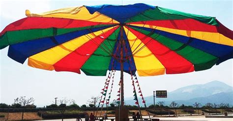 China fabrica el paraguas más grande del mundo   Producto ...