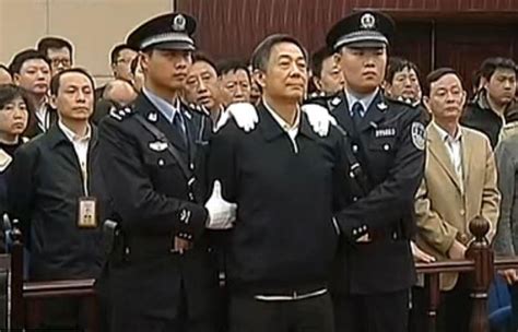 China: Pena de muerte para los corruptos   Castigo ...