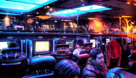 China s internet cafes are coming back, thanks in large ...