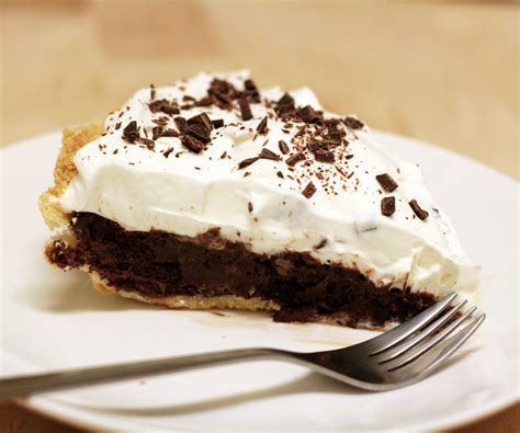 Chocolate Pie: 8 Steps  with Pictures