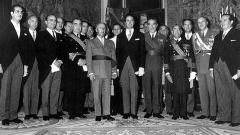 Cinco ministros de Franco, denunciados ante la justicia ...