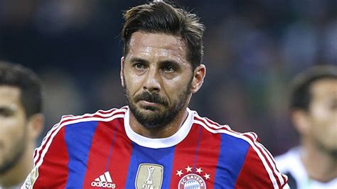 Claudio Pizarro verletzt: Hinrunde für FC Bayern Stürmer ...