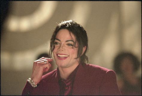 Collectible Gallery Archives | Michael Jackson Official Site