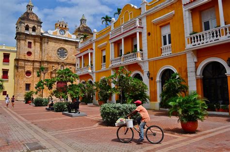Colombian Travel   Invest in Cartagena
