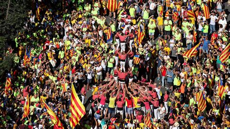 Comenzó la marcha por el Día de Cataluña con el trasfondo ...