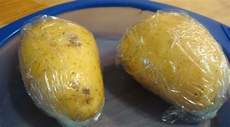 ¿como cocer patatas en el microondas?