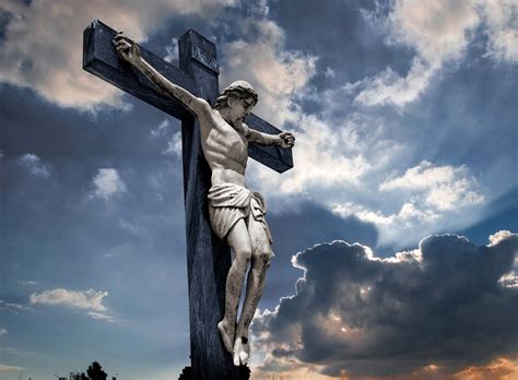 Como Crucificaron, Agonizó y Murió clínicamente Jesucristo ...