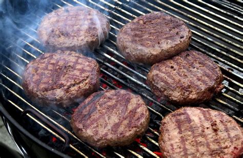 ¿Cómo preparar carne para hamburguesa?
