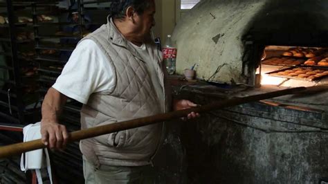 ¿Cómo se elabora el mejor Pan tradicional de Chilchota ...
