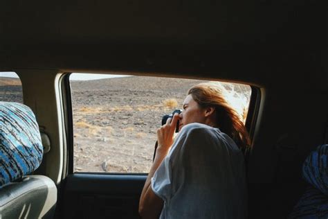 ¿Cómo trabajar como fotógrafo viajando gratis y ganar dinero?