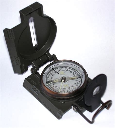 Compass   Simple English Wikipedia, the free encyclopedia