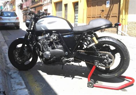 Compra y venta de piezas y motos en Barcelona   Caferz.com