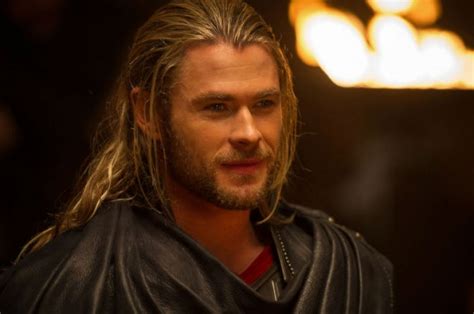 Conoce al desconocido hermano del actor de Thor ...