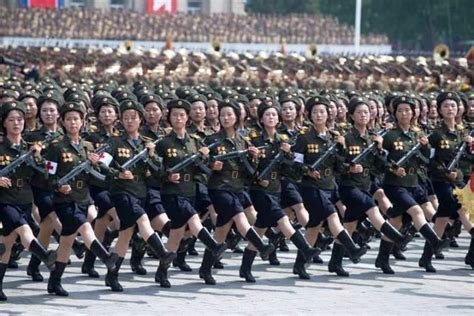 Corea del Norte celebra aniversario militar en un momento ...