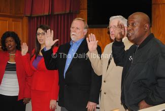 Council sworn in | Local News Stories | iberianet.com