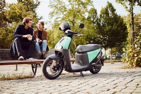 COUP, nuevo servicio de alquiler de motos eléctricas que ...