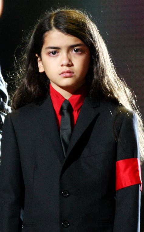 Covering Blanket Jackson: Everything We Know About Michael ...