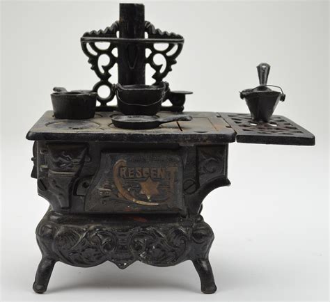 Crescent Cast Iron Wood Burning Stove Made In USA Salesman ...