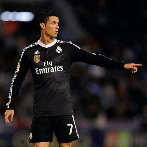 Cristiano Ronaldo @1pagecr7 Instagram profile   Mulpix