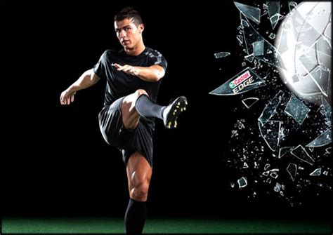 Cristiano Ronaldo and Castrol Edge challenge fans on Facebook