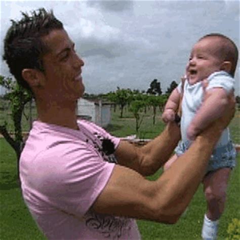 Cristiano Ronaldo biografía 2011   Español