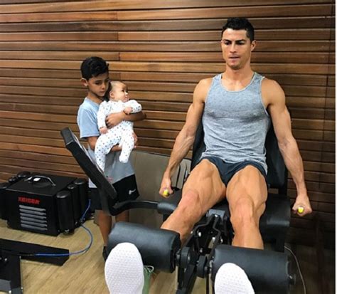 Cristiano Ronaldo da a conocer el nombre de la bebé que ...